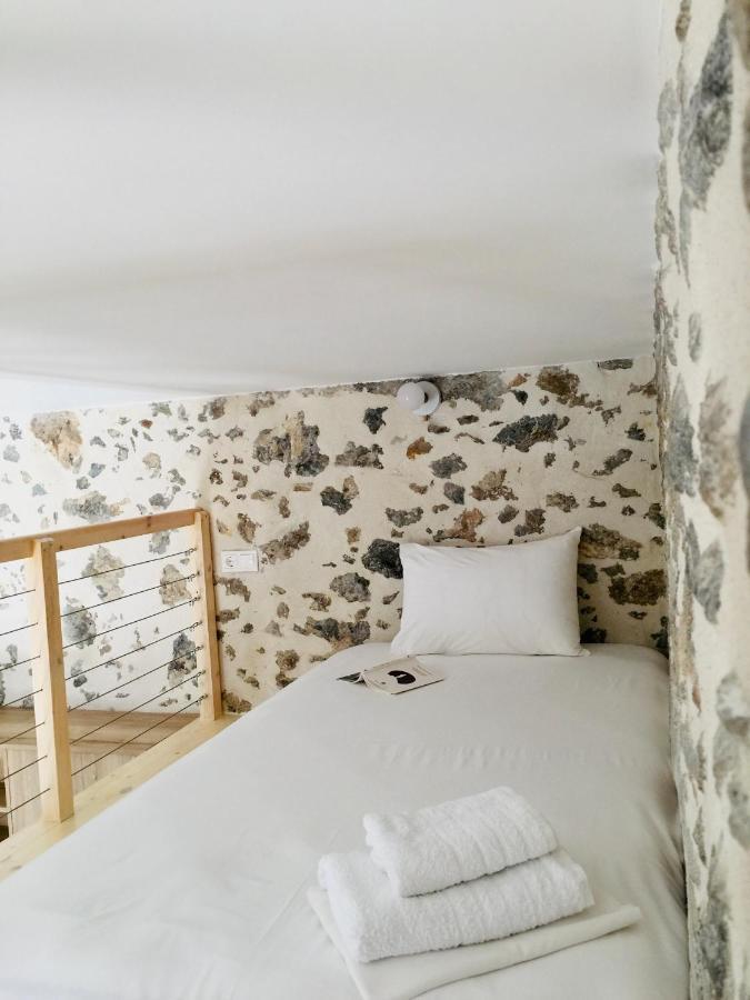 Mirthia Apartments Плакиас Екстериор снимка